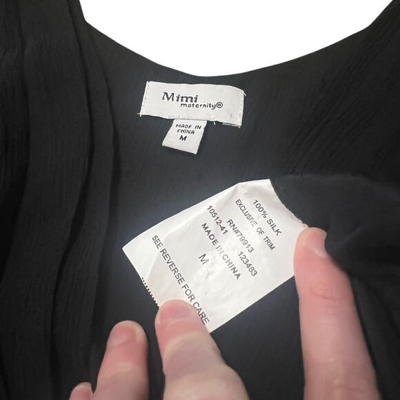 NWOT Mimi Maternity Black Silk Flutter Sleeve Gothic Loose Fit Babydoll Top M - Picture 7 of 7